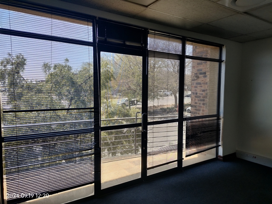 To Let Commercial Property for Rent in North Riding Gauteng