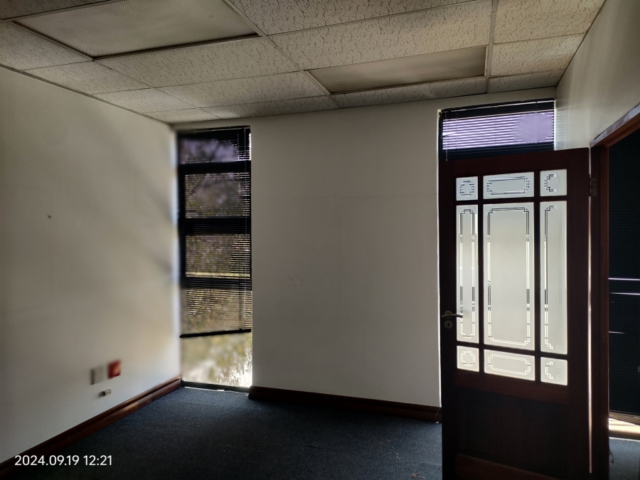 To Let Commercial Property for Rent in North Riding Gauteng