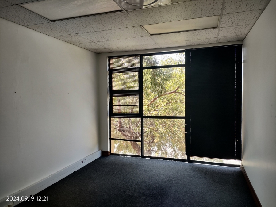 To Let Commercial Property for Rent in North Riding Gauteng