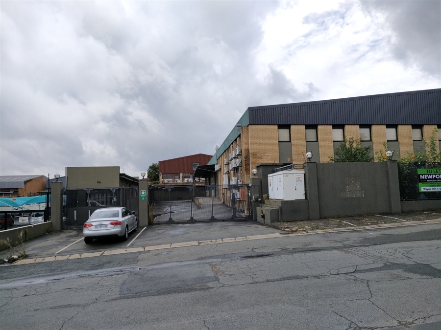 To Let Commercial Property for Rent in Strijdom Park Gauteng