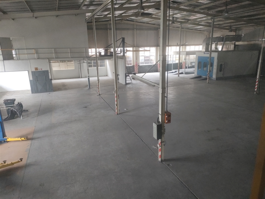 To Let Commercial Property for Rent in Strijdom Park Gauteng
