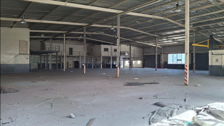 To Let Commercial Property for Rent in Strijdom Park Gauteng