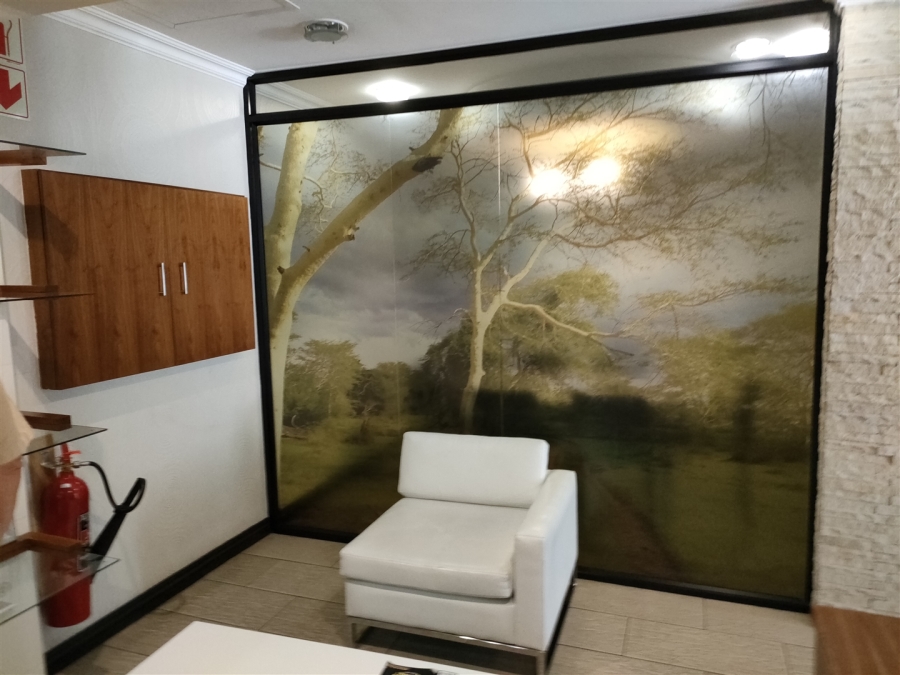 To Let Commercial Property for Rent in Strijdom Park Gauteng