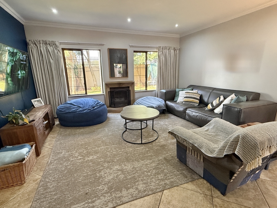 3 Bedroom Property for Sale in The Wilds Gauteng