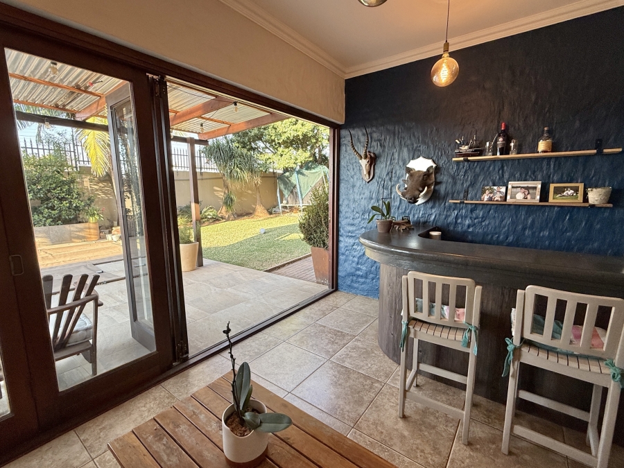3 Bedroom Property for Sale in The Wilds Gauteng