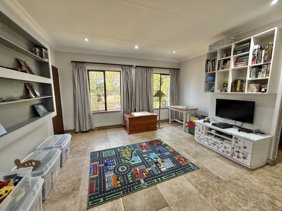 3 Bedroom Property for Sale in The Wilds Gauteng