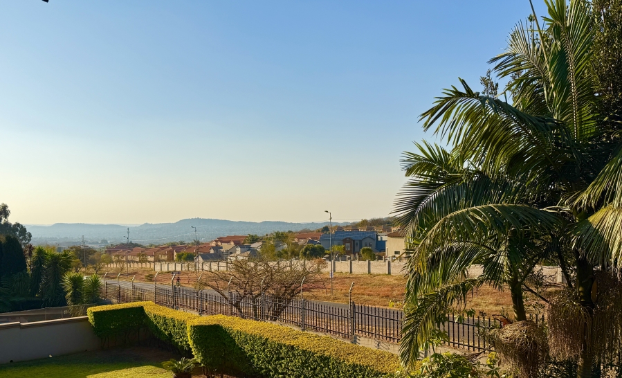 3 Bedroom Property for Sale in The Wilds Gauteng