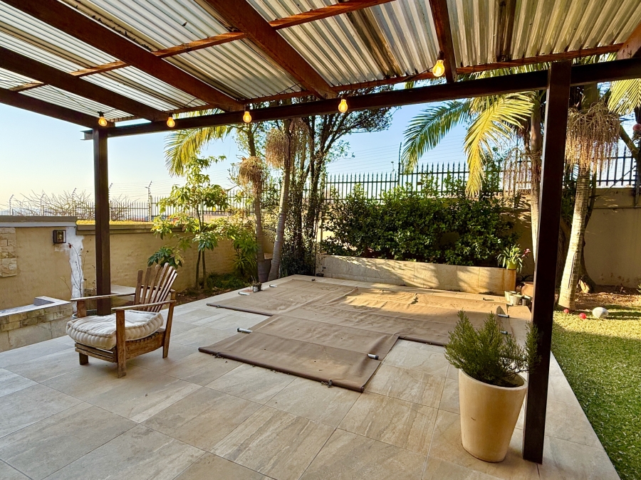3 Bedroom Property for Sale in The Wilds Gauteng