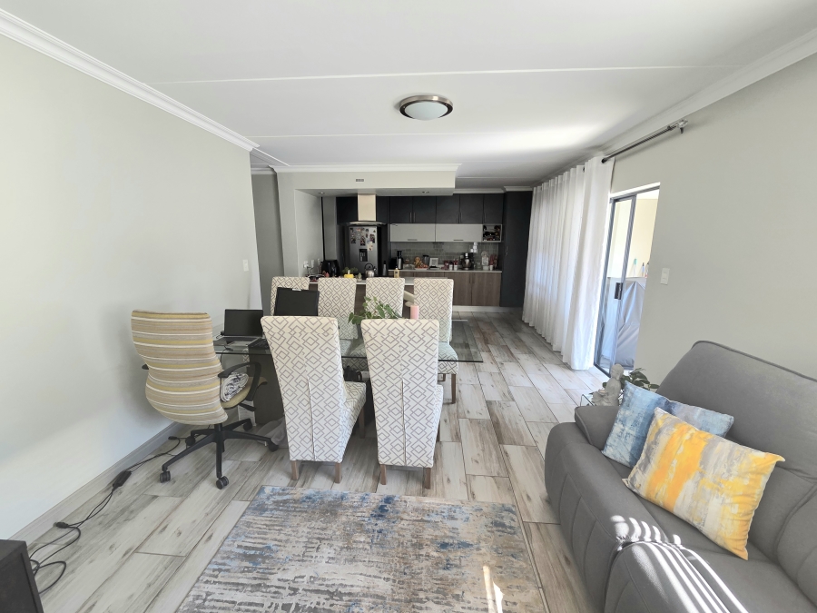 2 Bedroom Property for Sale in Carlswald Gauteng