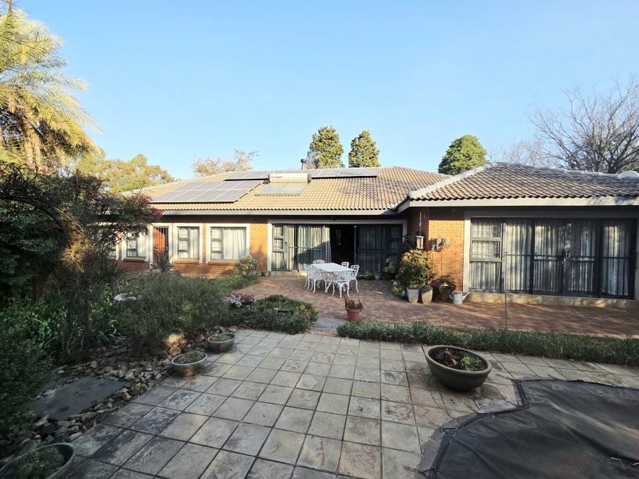 3 Bedroom Property for Sale in Knoppieslaagte Gauteng