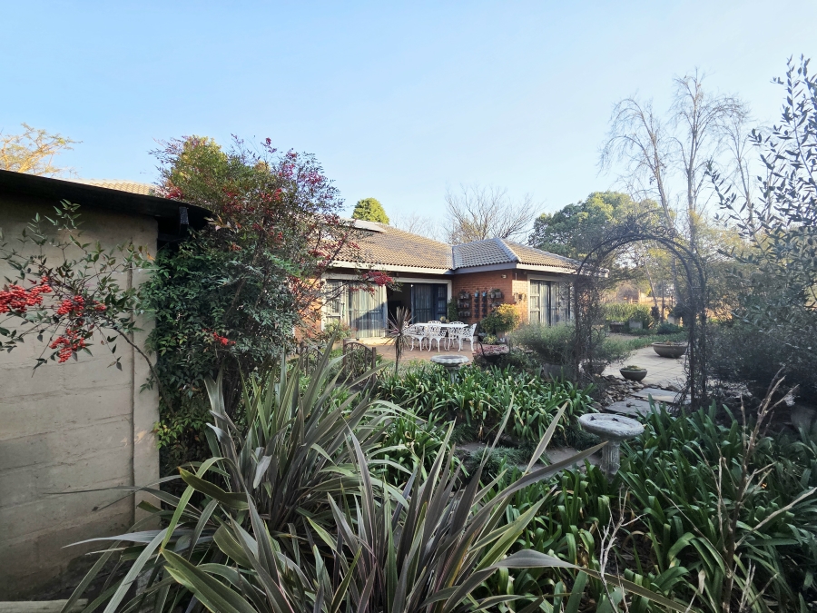 3 Bedroom Property for Sale in Knoppieslaagte Gauteng
