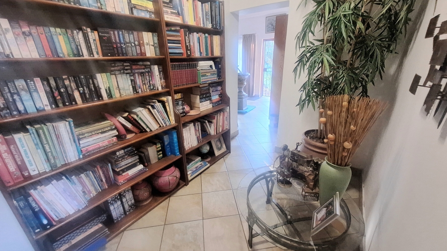 3 Bedroom Property for Sale in Knoppieslaagte Gauteng