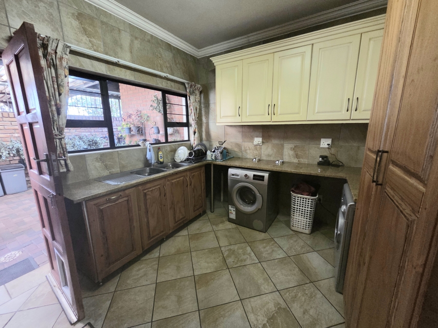 3 Bedroom Property for Sale in Knoppieslaagte Gauteng