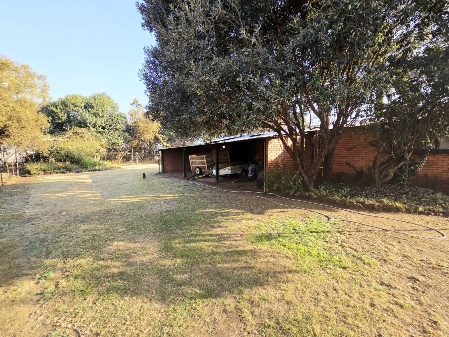 3 Bedroom Property for Sale in Knoppieslaagte Gauteng