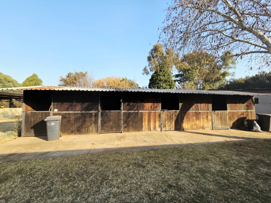 3 Bedroom Property for Sale in Knoppieslaagte Gauteng
