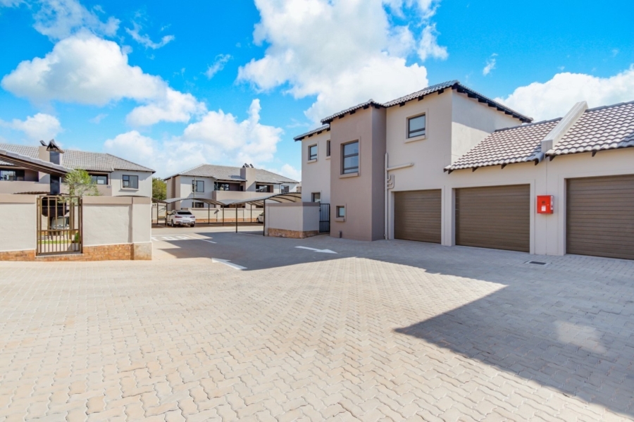 3 Bedroom Property for Sale in Montana Gauteng