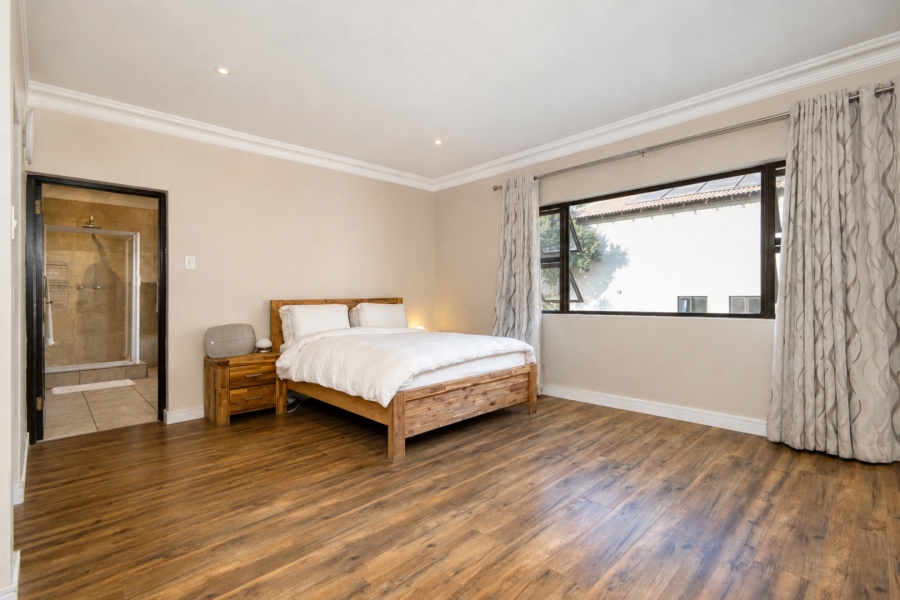 5 Bedroom Property for Sale in Fernridge Estate Gauteng