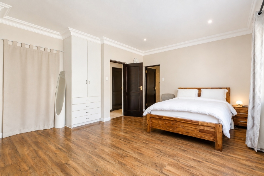 5 Bedroom Property for Sale in Fernridge Estate Gauteng