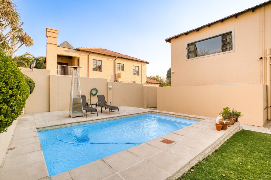 5 Bedroom Property for Sale in Fernridge Estate Gauteng