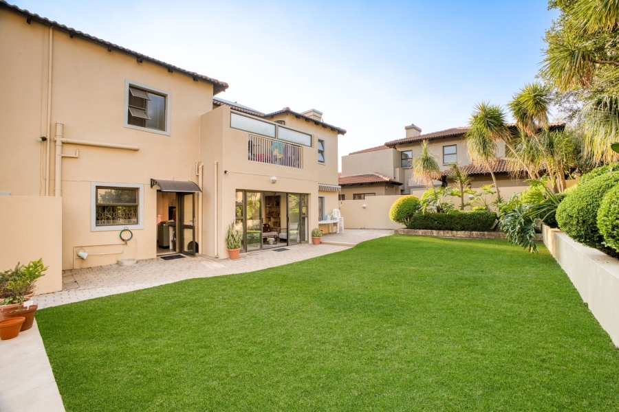 5 Bedroom Property for Sale in Fernridge Estate Gauteng