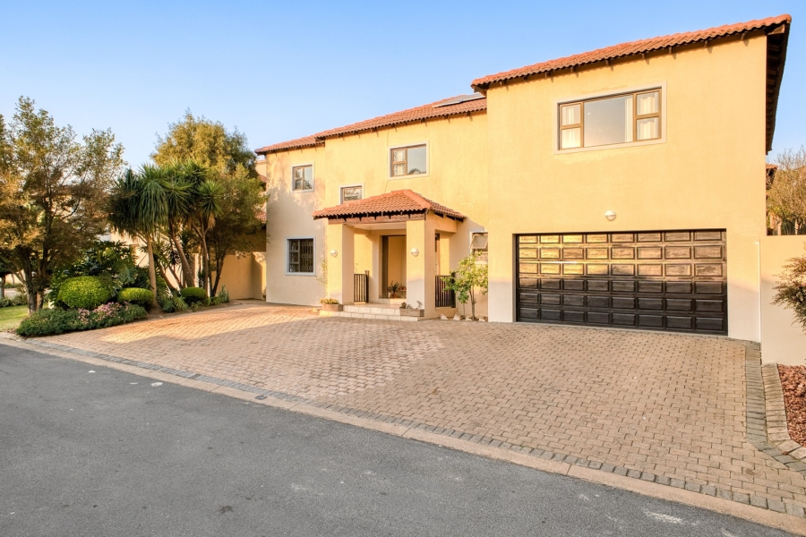 5 Bedroom Property for Sale in Fernridge Estate Gauteng