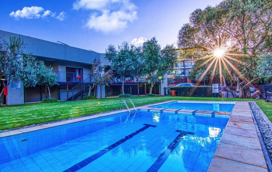 To Let 2 Bedroom Property for Rent in Fourways Gauteng