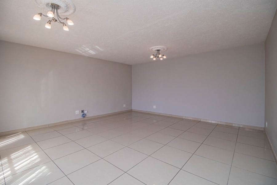 4 Bedroom Property for Sale in Parkrand Gauteng