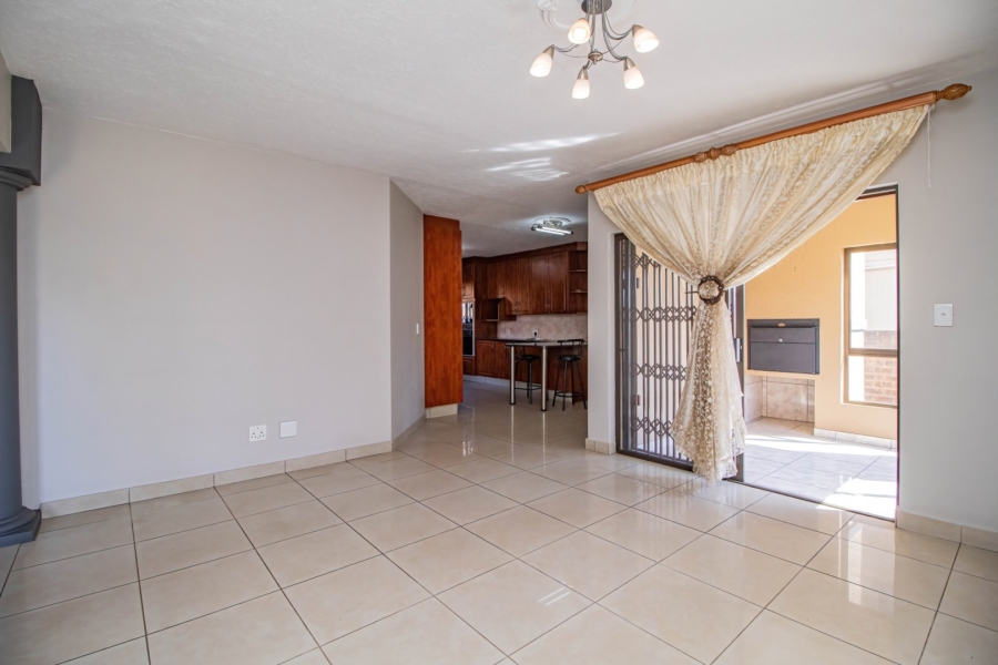 4 Bedroom Property for Sale in Parkrand Gauteng