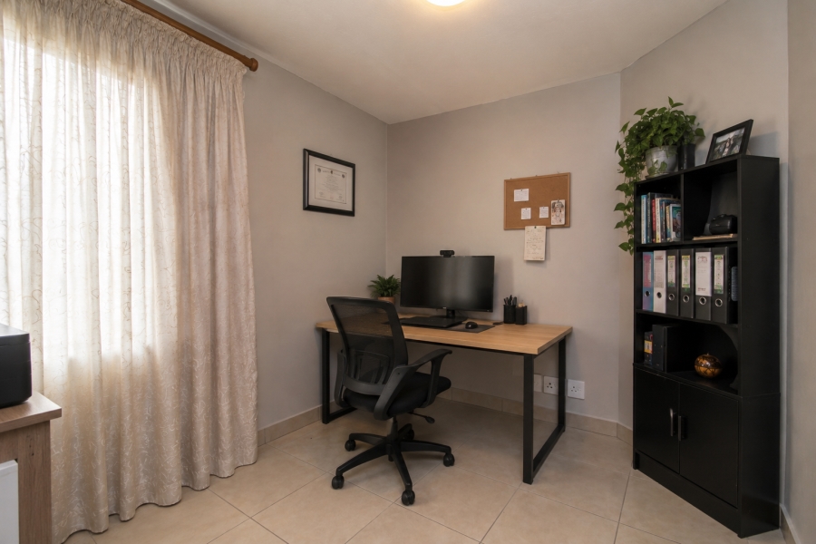 4 Bedroom Property for Sale in Parkrand Gauteng