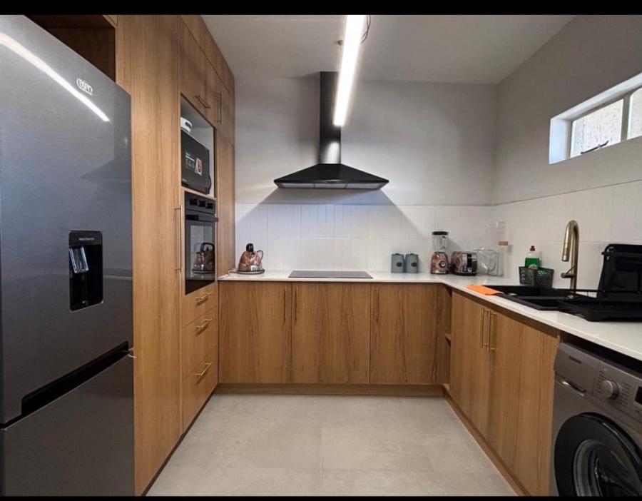 To Let 2 Bedroom Property for Rent in North Riding Gauteng