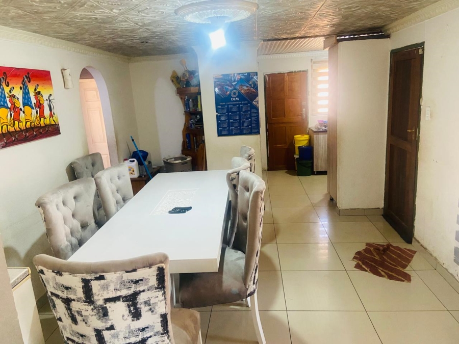 3 Bedroom Property for Sale in Marimba Gardens Gauteng
