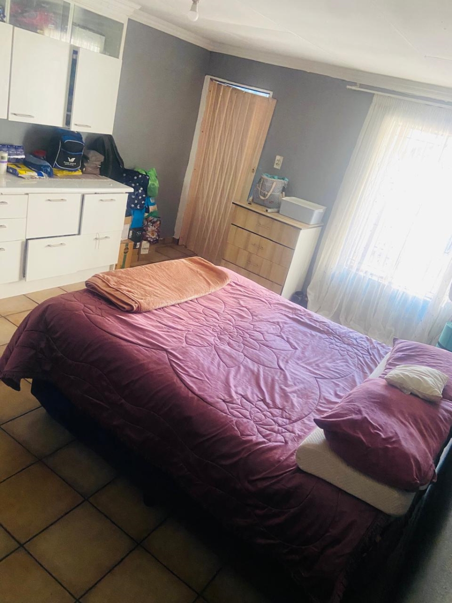 3 Bedroom Property for Sale in Marimba Gardens Gauteng
