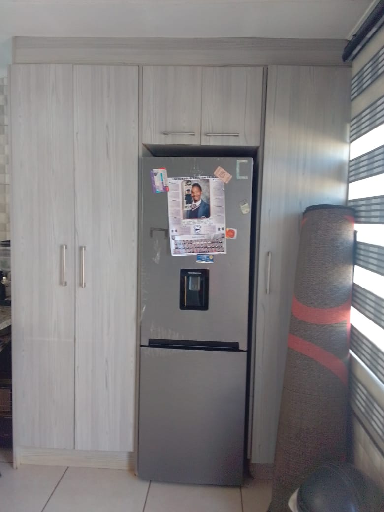 3 Bedroom Property for Sale in Windmill Park Gauteng