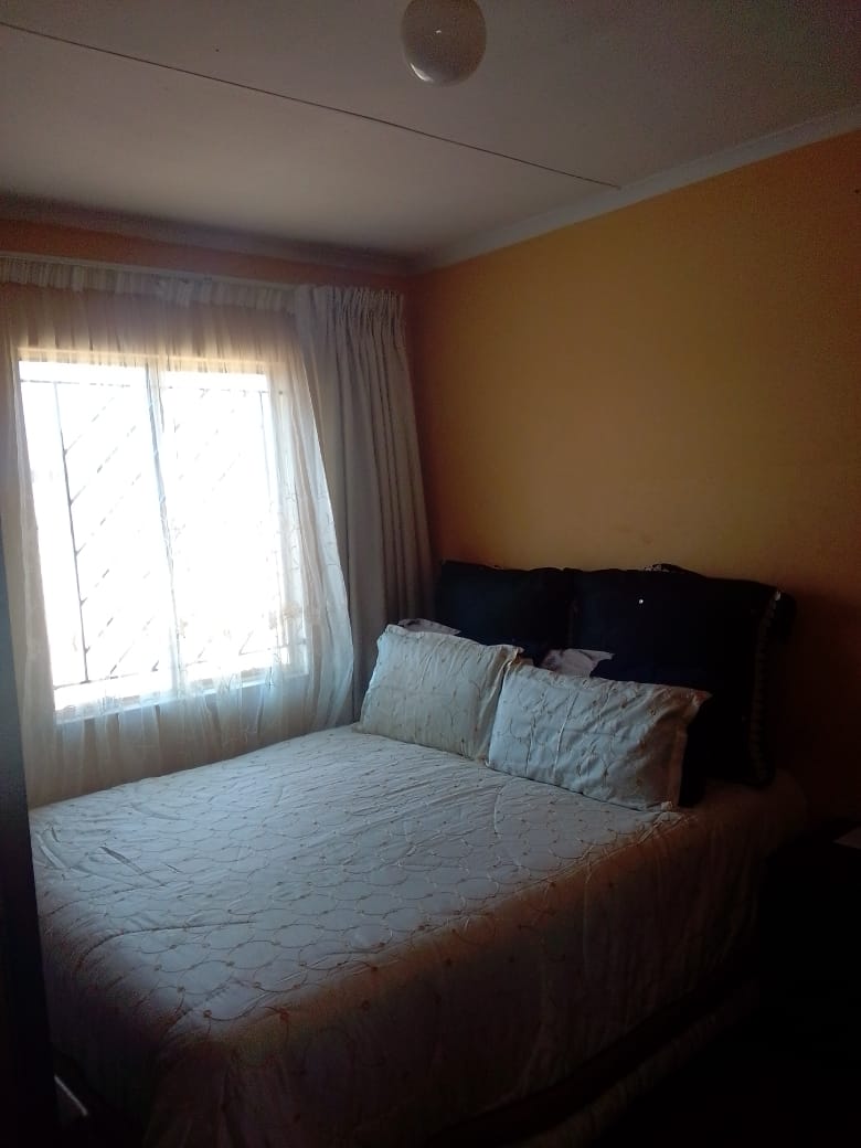 3 Bedroom Property for Sale in Windmill Park Gauteng