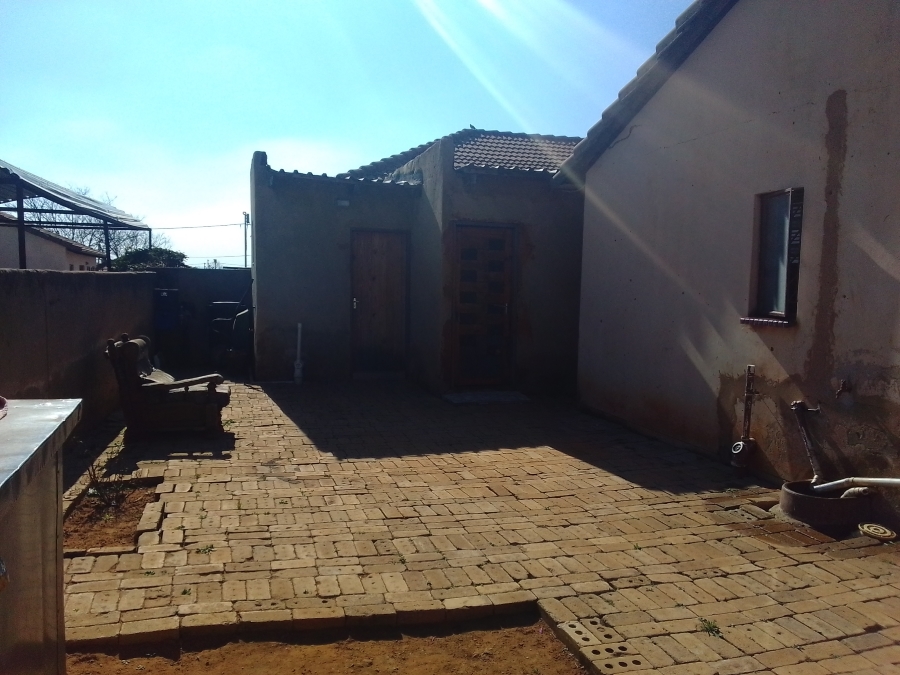 3 Bedroom Property for Sale in Windmill Park Gauteng