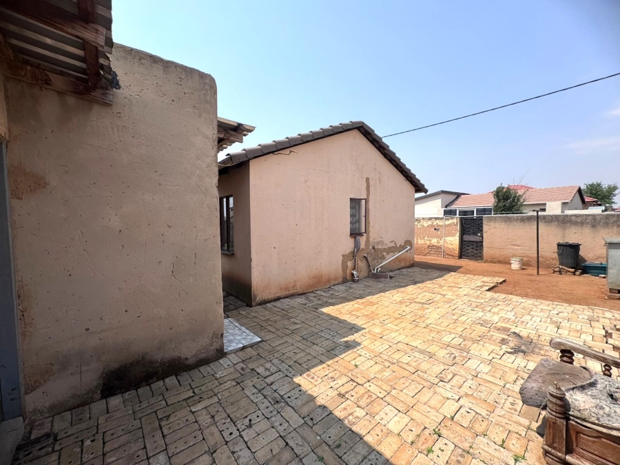 3 Bedroom Property for Sale in Windmill Park Gauteng