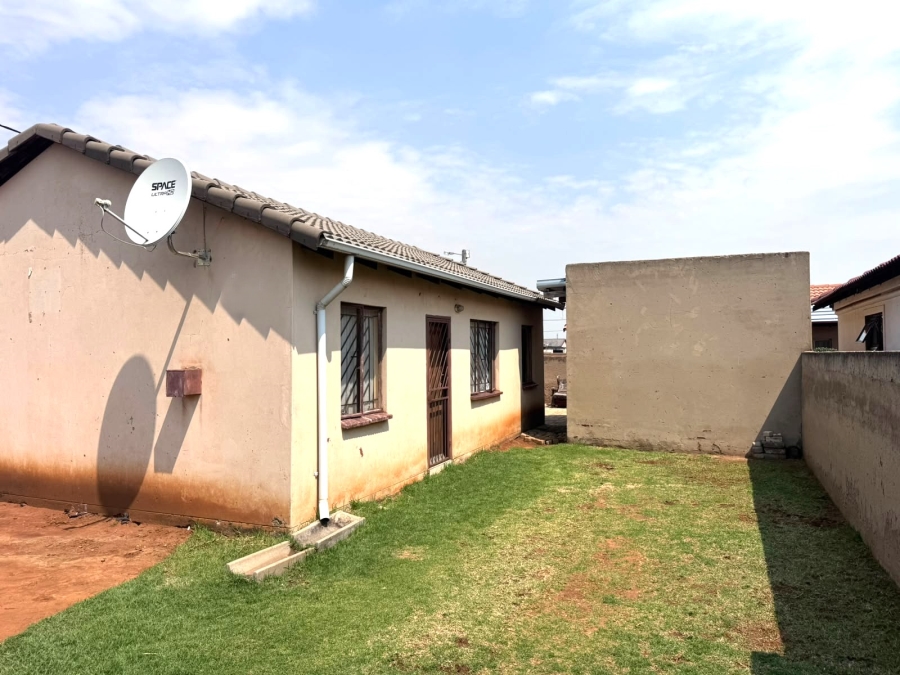 3 Bedroom Property for Sale in Windmill Park Gauteng