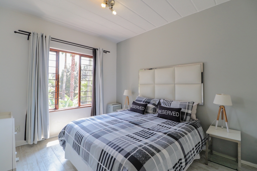 1 Bedroom Property for Sale in Melrose North Gauteng