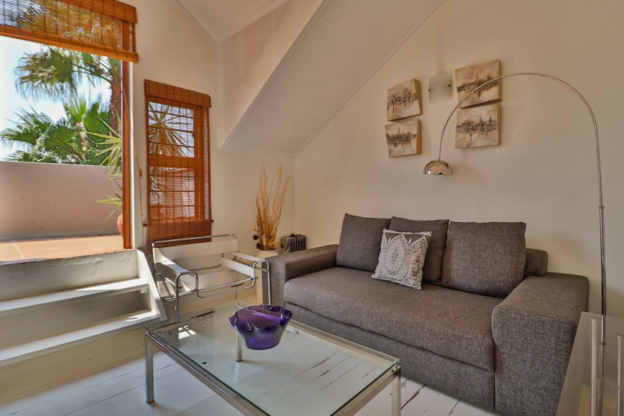 1 Bedroom Property for Sale in Melrose North Gauteng