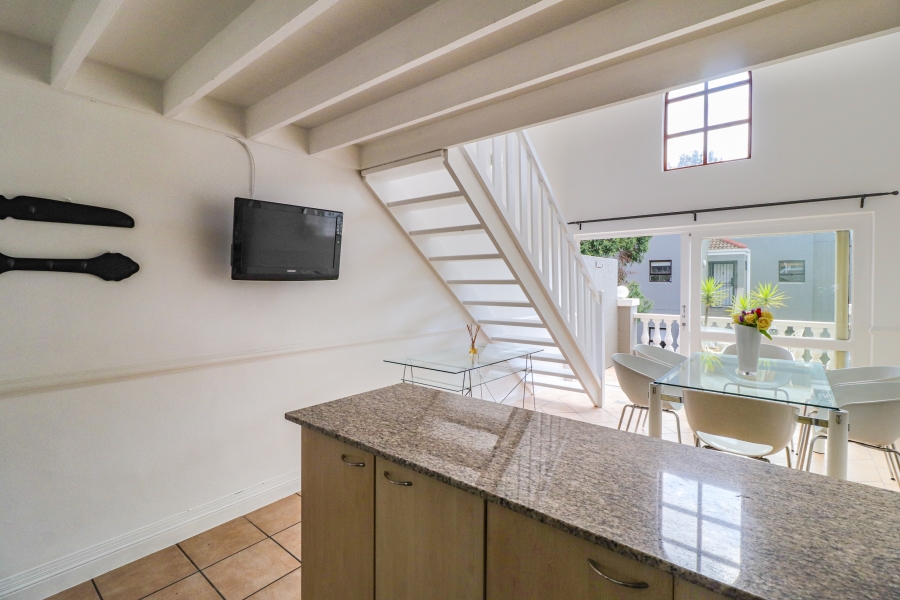 1 Bedroom Property for Sale in Melrose North Gauteng