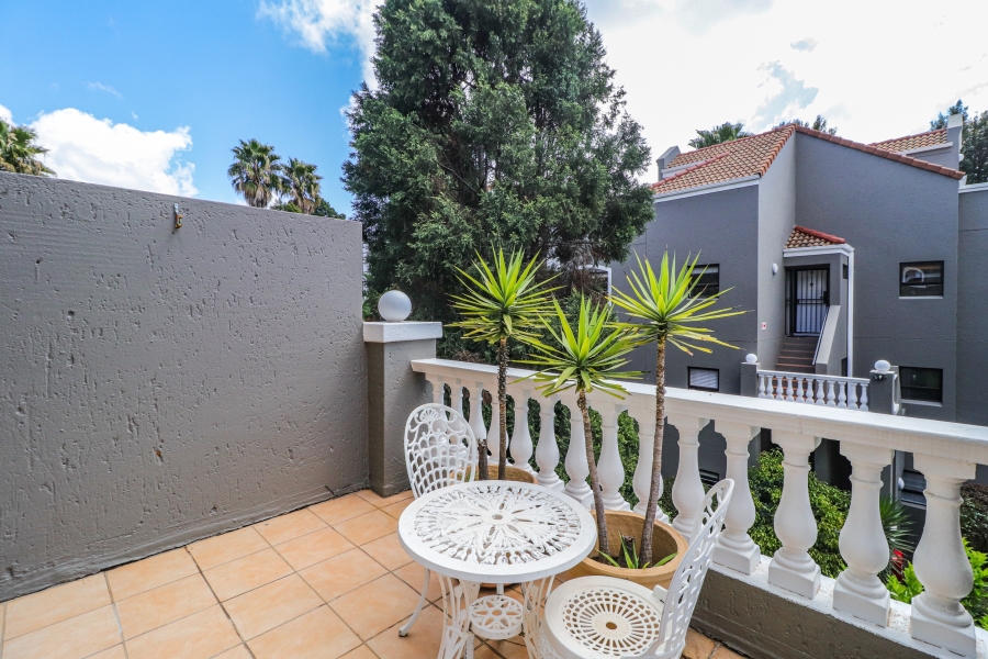 1 Bedroom Property for Sale in Melrose North Gauteng