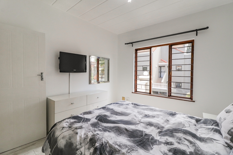 1 Bedroom Property for Sale in Melrose North Gauteng