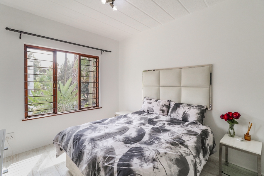 1 Bedroom Property for Sale in Melrose North Gauteng