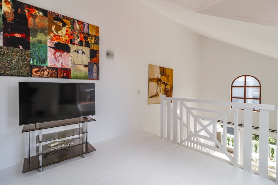 1 Bedroom Property for Sale in Melrose North Gauteng