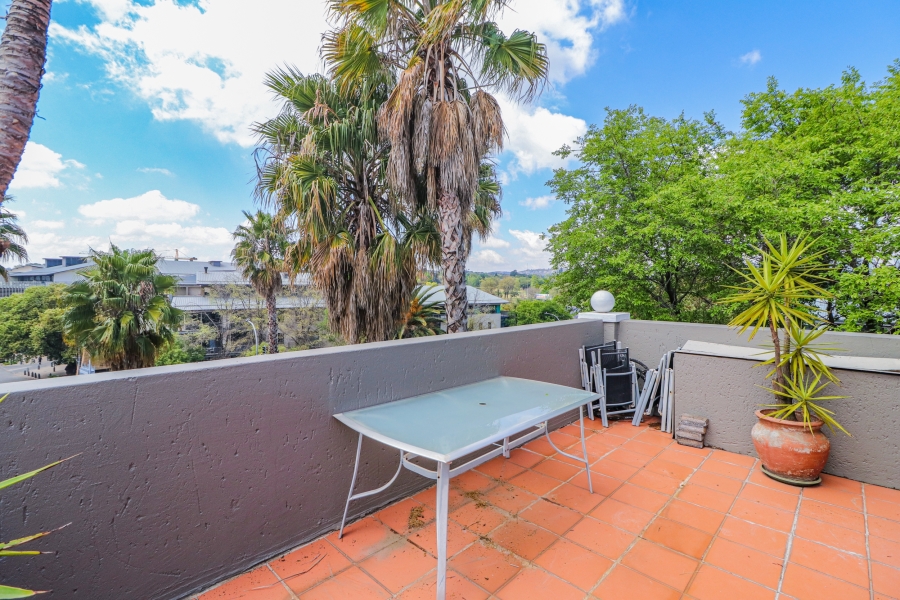 1 Bedroom Property for Sale in Melrose North Gauteng