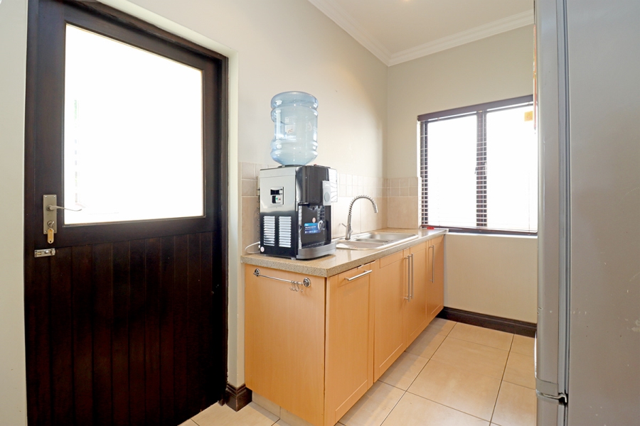 3 Bedroom Property for Sale in Broadacres Gauteng