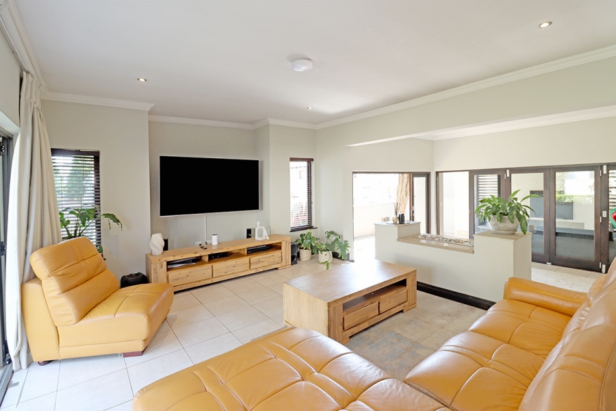 3 Bedroom Property for Sale in Broadacres Gauteng