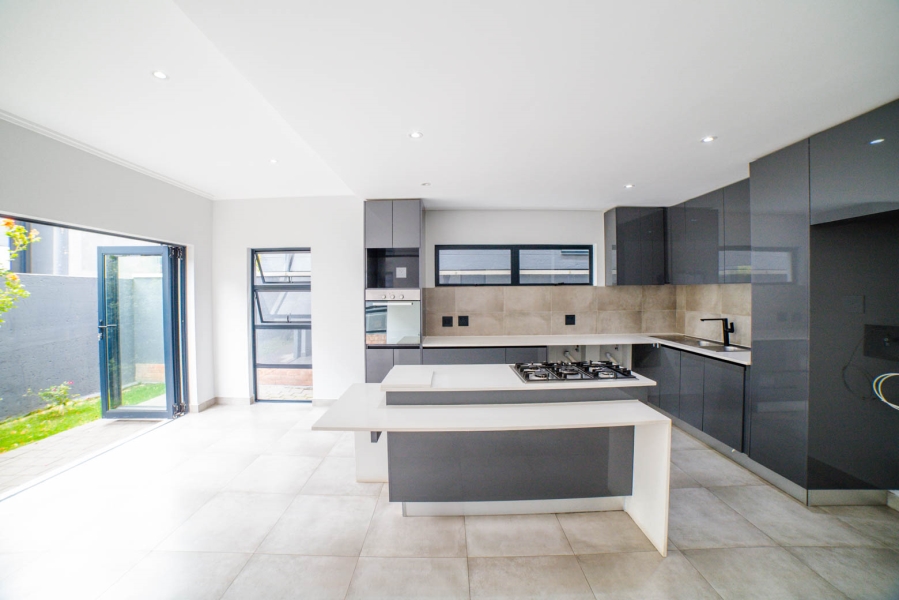 To Let 3 Bedroom Property for Rent in Edenburg Gauteng