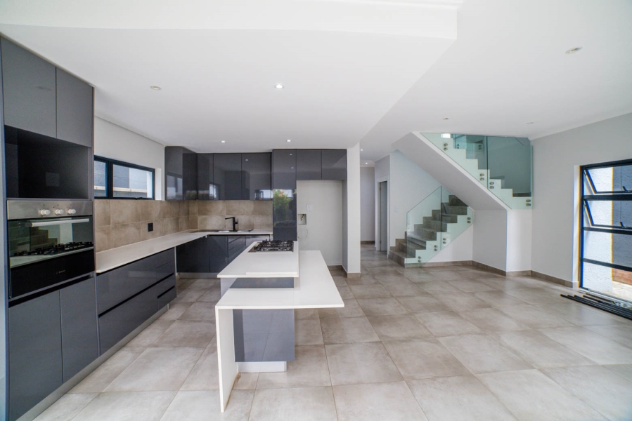 To Let 3 Bedroom Property for Rent in Edenburg Gauteng