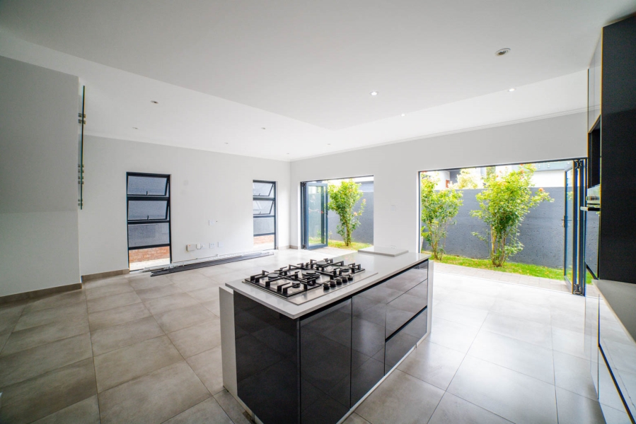 To Let 3 Bedroom Property for Rent in Edenburg Gauteng